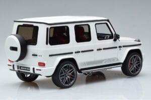 Mercedes AMG G63 Edition 55 W463 Branco GT Spirit 1:18 GT890 Resina - imagem 2 de 6