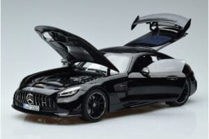 Mercedes AMG GT C190 Black Series Preto Norev 1:18 183900 Metal - imagem 2 de 7