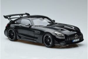 Mercedes AMG GT C190 Black Series Preto Norev 1:18 183900 Metal - imagem 5 de 7