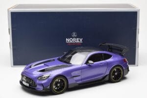 Mercedes AMG GT Black Series Roxo Asia Exclusive Norev 1:18 183907 Metal - imagem 8 de 8