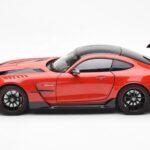 Mercedes AMG GT Black Series Vermelho Asia Exclusive Norev 1:18 - image 4 of 8