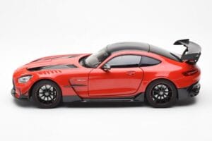 Mercedes AMG GT Black Series Vermelho Asia Exclusive Norev 1:18 183906 Metal - imagem 4 de 8