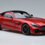 Mercedes AMG GT R C190 Vermelho Cardeal AUTOart 1:18 76331 Metal - image 5 of 7