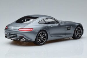 Mercedes AMG GT S Selenite Cinzento Magno Norev 1:18 B66960343 Metal - imagem 3 de 7