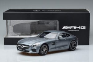 Mercedes AMG GT S Selenite Cinzento Magno Norev 1:18 B66960343 Metal - imagem 7 de 7