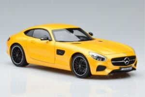 Mercedes AMG GT S C190 Solarbeam Norev 1:18 B66960341 Metal - imagem 6 de 7