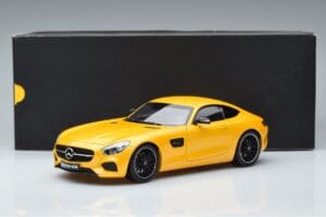 Mercedes AMG GT S C190 Solarbeam Norev 1:18 B66960341 Metal - imagem 7 de 7