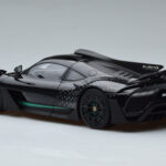 Mercedes AMG One Preto NZG 1:18 - image 8 of 9