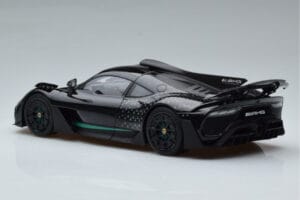 Mercedes AMG One Preto NZG 1:18 B66961042 Metal - imagem 8 de 9