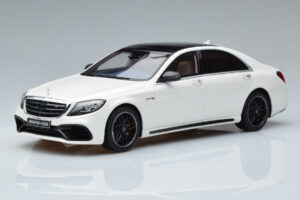 Mercedes AMG S63 W222 Diamond Branco GT Spirit 1:18
