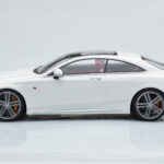 Mercedes Brabus 900 S-Class C222 Coupe Polar Branco GT Spirit 1:18 - image 3 of 6