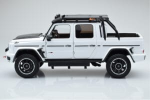 Mercedes Brabus G800 W464 Adventure XLP Polar Branco Almost Real 1:18 860524 Metal - imagem 4 de 8