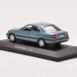 Mercedes C-Class W202 C220 Petrol Metálico Minichamps 1:43 - image 2 of 3