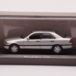 Mercedes C-Class W202 C220 Prateado Minichamps 1:43 - image 4 of 4