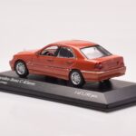 Mercedes C-Class W202 C240 Laranja Metálico Minichamps 1:43 - image 3 of 4