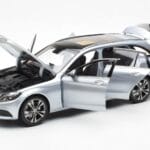 Mercedes C-Class W205 T-Model Prata Asia Exclusive Norev 1:18 - image 2 of 8