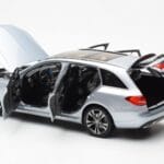 Mercedes C-Class W205 T-Model Prata Asia Exclusive Norev 1:18 - image 5 of 8