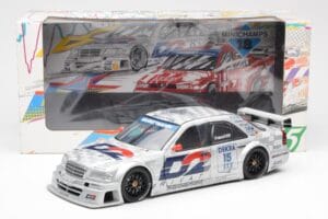 Mercedes C-Class W202 #15 Team AMG A. Franchetti DTM 1995 UT Models 1:18 180953315 Metal - imagem 6 de 6