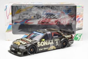 Mercedes C-Class W202 #4 Team AMG J. Magnussen DTM 1995 UT Models 1:18 180953304 Metal - imagem 6 de 6