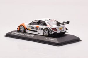 Mercedes C-Class W204 DTM Team AMG Mercedes #3 G. Paffett DTM 2010 Minichamps 1:43 400103903 Metal - imagem 3 de 4