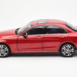 Mercedes C-Class W205 Vermelho Metálico Asia Exclusive Norev 1:18 - image 4 of 8
