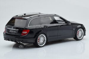 Mercedes C63 AMG S204 T-Model Preto GT Spirit 1:18 GT760 Resina - imagem 2 de 6
