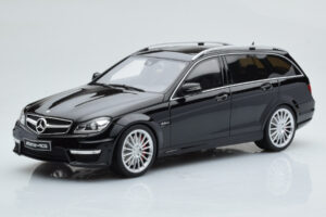 Mercedes C63 AMG S204 T-Model Preto GT Spirit 1:18