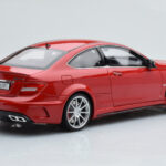Mercedes C63 AMG W204 Black Series Vermelho GT Spirit 1:18 - image 2 of 6