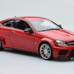 Mercedes C63 AMG W204 Black Series Vermelho GT Spirit 1:18 - image 4 of 6