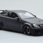 Mercedes C63 AMG W204 Black Series Preto Mate GT Spirit 1:18 - image 4 of 6