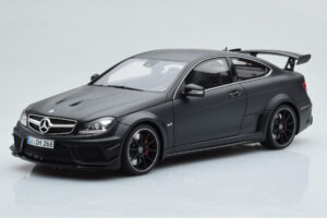 Mercedes C63 AMG W204 Black Series Preto Mate GT Spirit 1:18