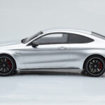 Mercedes C63S AMG C205 Coupe Prata GT Spirit 1:18 - image 3 of 6