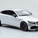 Mercedes C63S AMG C205 Coupe Prata GT Spirit 1:18 - image 4 of 6
