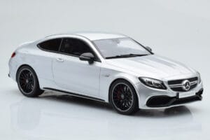 Mercedes C63S AMG C205 Coupe Prata GT Spirit 1:18 GT116 Resina - imagem 4 de 6