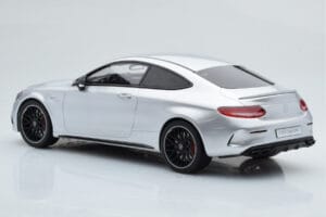 Mercedes C63S AMG C205 Coupe Prata GT Spirit 1:18 GT116 Resina - imagem 5 de 6