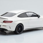 Mercedes C63S AMG C205 Coupe Branco GT Spirit 1:18 - image 2 of 6