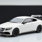 Mercedes C63S AMG C205 Coupe Branco GT Spirit 1:18 - image 6 of 6