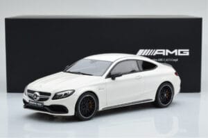 Mercedes C63S AMG C205 Coupe Branco GT Spirit 1:18 B66965707 Resina - imagem 6 de 6