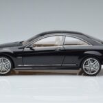 Mercedes CL63 AMG C216 Preto AUTOart 1:18 76169 Metal - image 3 of 6