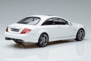 Mercedes CL63 AMG C216 Branco AUTOart 1:18 76167 Metal - imagem 2 de 6