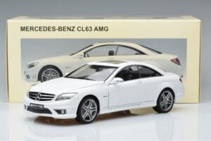 Mercedes CL63 AMG C216 Branco AUTOart 1:18 76167 Metal - imagem 6 de 6