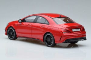 Mercedes CLA 45 AMG C117 Jupiter Vermelho GT Spirit 1:18 GT031 Resina - imagem 5 de 6