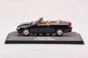 Mercedes CLK A209 Cabriolet Obsidian Preto Metálico Minichamps 1:43