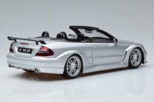 Mercedes CLK DTM AMG W209 Cabriolet Prata Kyosho 1:18 B66962272 Metal - imagem 3 de 8