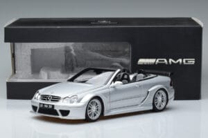 Mercedes CLK DTM AMG W209 Cabriolet Prata Kyosho 1:18 B66962272 Metal - imagem 8 de 8