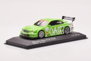 Mercedes CLK DTM Team OASE AMG #16 M. Tiemann DTM 2001 Minichamps 1:43 400023116 Metal - imagem 2 de 4