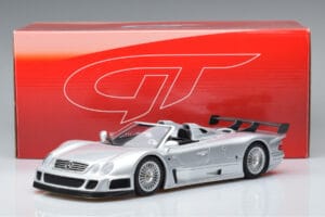Mercedes CLK GTR Roadster Prata GT Spirit 1:18 GT155 Resina - imagem 6 de 6