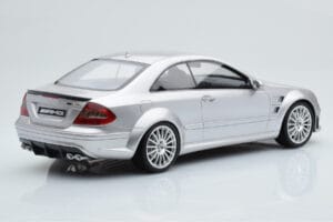 Mercedes CLK63 AMG C209 Coupe Prata Otto 1:18 OT227 Resina - imagem 2 de 6