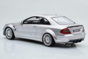 Mercedes CLK63 AMG C209 Coupe Prata Otto 1:18 OT227 Resina - imagem 5 de 6