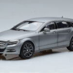 Mercedes CLS Shooting Brake X218 Alanite Cinzento Norev 1:18